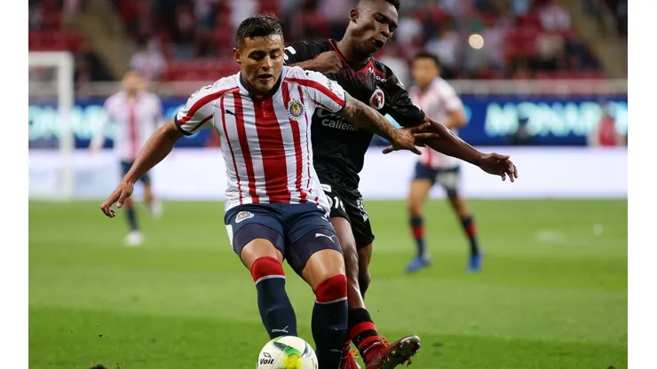 Alexis Vega hoy juega en Chivas.