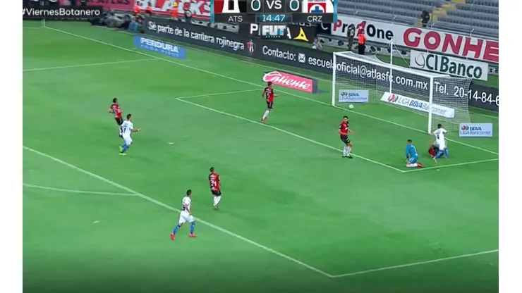 Domínguez anotó el 1-0 parcial.