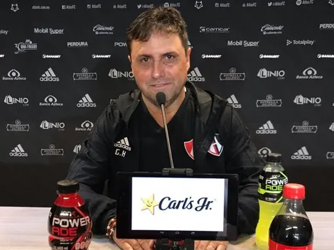 Próximo rival de Cruz Azul finalmente no despidió a su DT