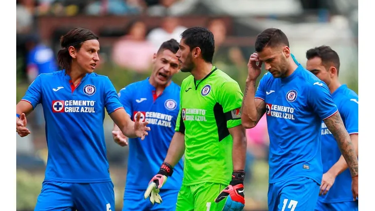 El plantel de Cruz Azul no será reformado completo.