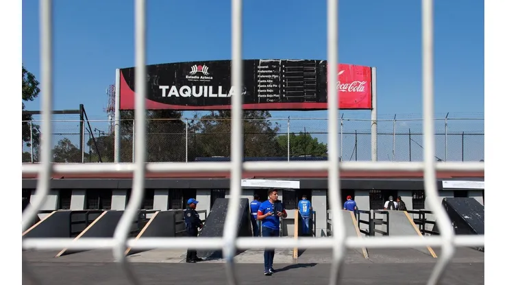 Cruz Azul enfrenta a Necaxa en el Estadio Azteca.