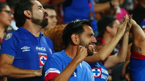 Los aficionados de Cruz Azul exigen resultados