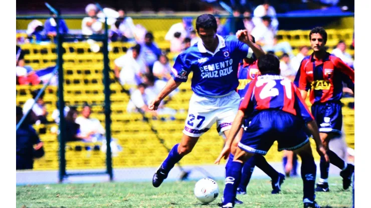 Carlos Hermosillo es el máximo goleador histórico de Cruz Azul.