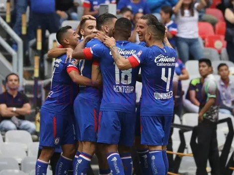 Plantel de Cruz Azul se motiva para salir del mal momento