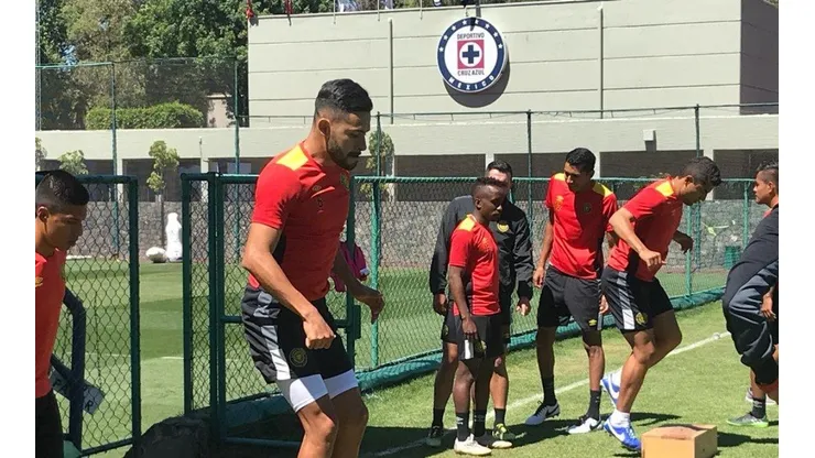 Cruz Azul le prestó La Noria a Leones Negros.
