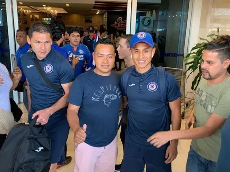 Cruz Azul fue recibido por aficionados en su llegada a Veracruz
