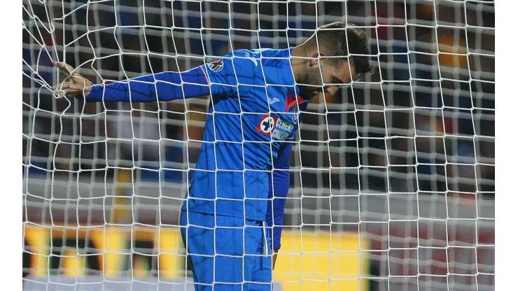 Cauteruccio lleva casi 800 minutos sin gol.