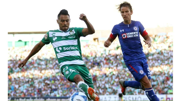 Cruz Azul recibirá a Santos Laguna este sábado.