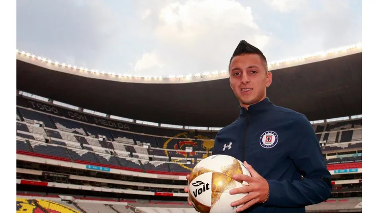 Alvarado llegó a Cruz Azul a mediados de 2018.