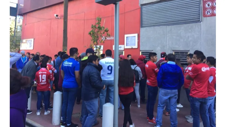 Cruz Azul visita a Toluca esta noche.