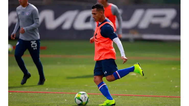 El volante peruano se perderá la visita a Toluca por la expulsión ante León