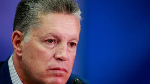 Ricardo Peláez tendrá que pagar 170 mil pesos de multa si no llega.