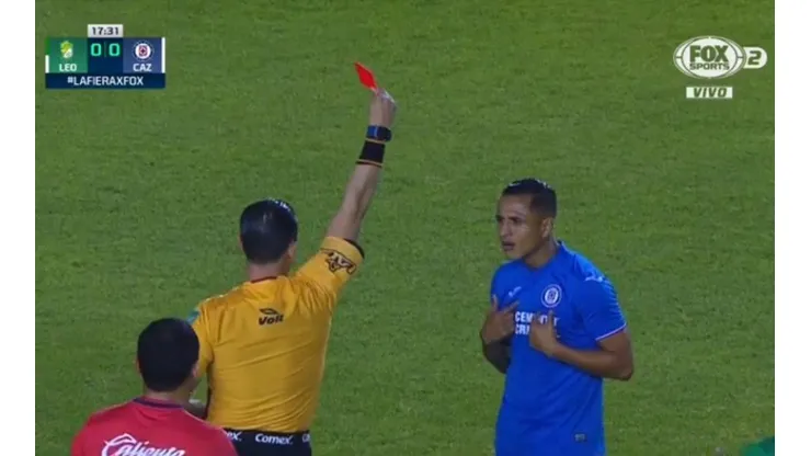 Cruz Azul ya juega con 10.