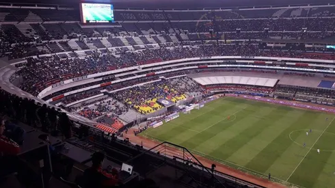 Cruz Azul no llenó ni la mitad del estadio. (Archivo)