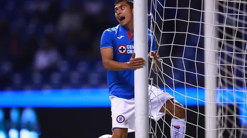 Pineda dejó Chivas para llegar a Cruz Azul. (Getty Images)