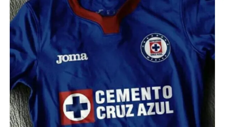¿Original? Filtran una nueva playera de Cruz Azul con Joma para el 2019