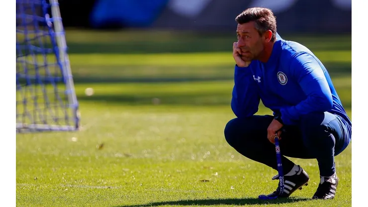 Pedro Caixinha durante la pretemporada de Cruz Azul. (Foto: Jam Media)