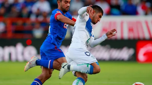 Cruz Azul en su duelo ante Pachuca en el Torneo Apertura. (Foto: Jam Media)