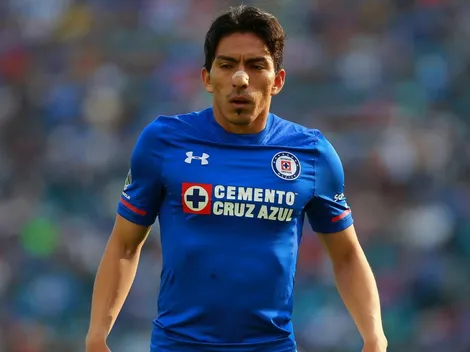 Ángel Mena terminó contrato con Cruz Azul y aún no define su renovación