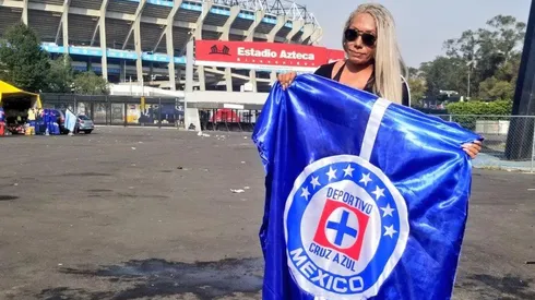 Dijo que los insultos deberían ir a los futbolistas y no a ella