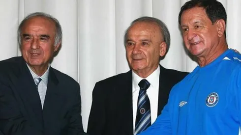 Los hermanos Álvarez Macías dirigen a Cruz Azul. (Archivo)