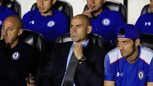 Muñoz está sentado a la izquierda de Jémez. (Jam Media)