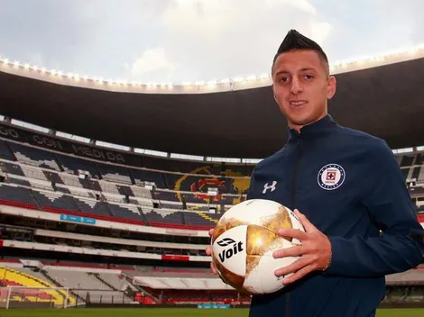 Roberto Alvarado confesó que desde su llegada a Cruz Azul, cambió su amor de niño
