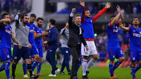 Pedro Caixinha cumplirá un año en Cruz Azul. (Jam Media)