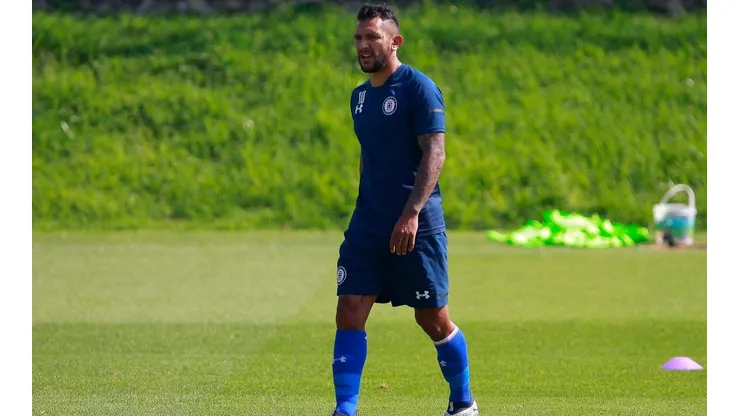 Montoya no entrenó con Cruz Azul ayer ni hoy. (Jam Media)