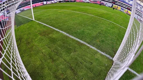 El césped del Azteca necesita trabajo urgente