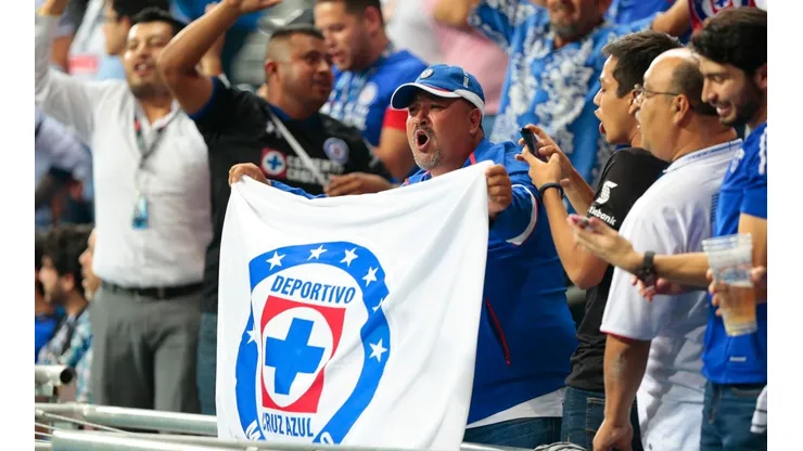La afición cementera en Monterrey demostró lealtad