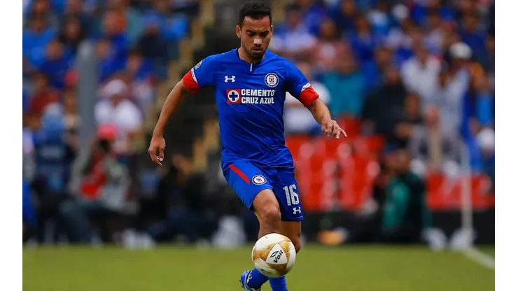 Adrián Aldrete lamentó el estado del terreno de juego del Azteca. (Foto: Jam Media)