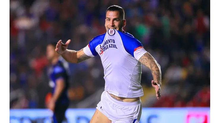 Méndez anotó el 2-0 ante Querétaro. (Jam Media)