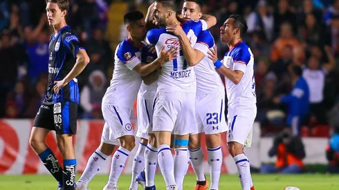 Cruz Azul ganó por 2-0 en los cuartos de final de ida. (Jam Media)