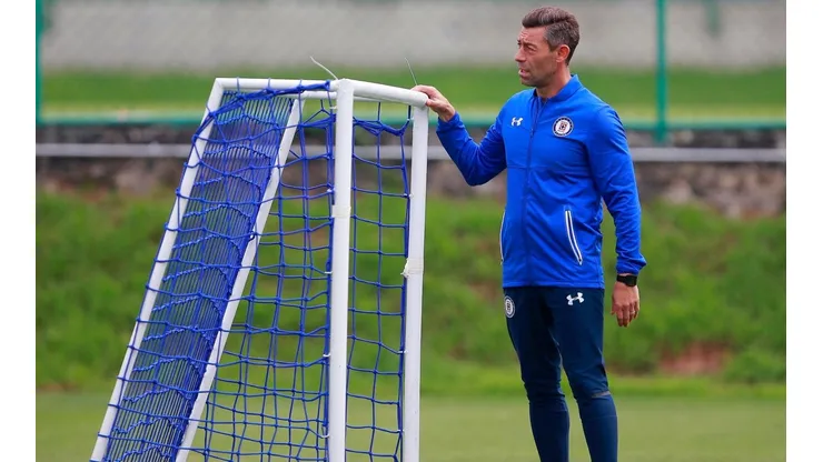 Caixinha confirmó el cambio