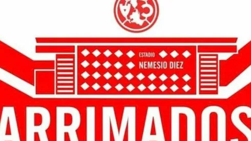 Los carteles son iguales a los pegados contra Cruz Azul. (Jam Media)