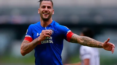 Méndez ha sido uno de los mejores de Cruz Azul este semestre. (Jam Media)