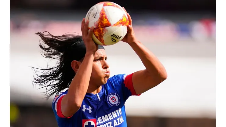 Flores estaría listo para salir de Cruz Azul. (Jam Media)