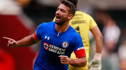 Que de la mano... de Cauteruccio...