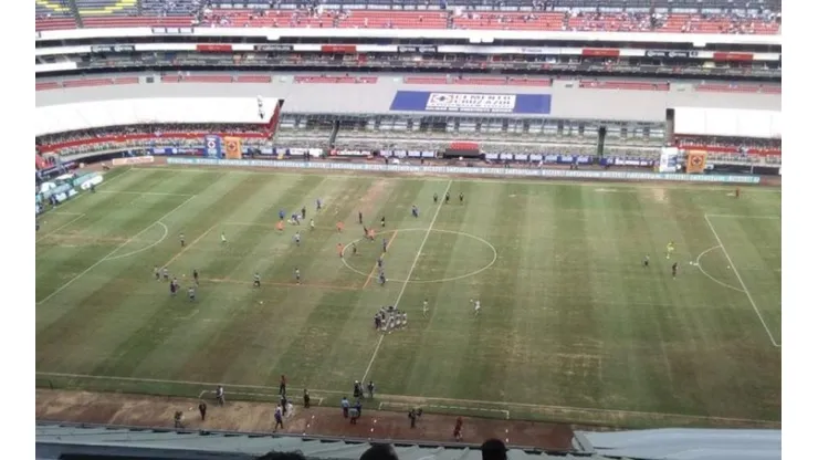 La cancha del Azteca siempre puede estar peor
