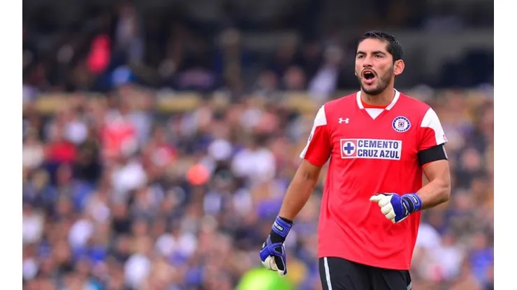 Chuy Corona aseguró que Cruz Azul tiene plantel suficiente para lograr el doblete.