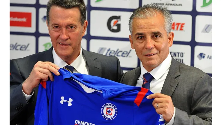 Manzo fue director deportivo de Cruz Azul hasta 2015. (Jam Media)