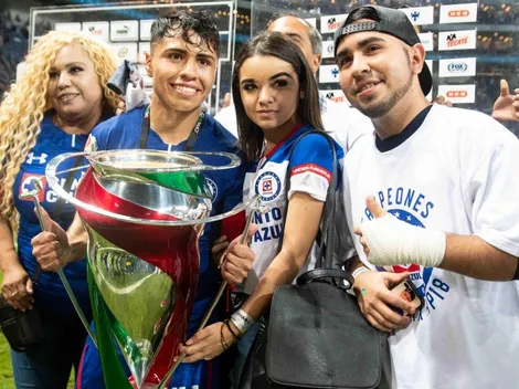 Juntos a la distancia: Domínguez sigue el partido de Cruz Azul desde Florida con el Tri