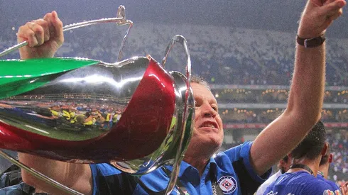 Ricardo Peláez festejó con todo la final de Copa MX. (Jam Media)