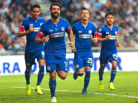 ¡Qué malos rivales! América y Pumas no saludaron al Cruz Azul campeón de Copa MX