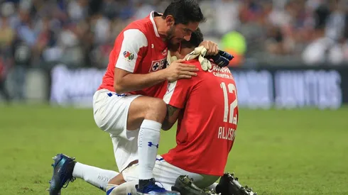 Allison y Corona festejaron juntos el triunfo del miércoles. (Jam Media)