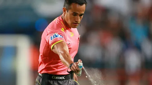 Rojas dirigirá el partido de este domingo. (Jam Media)