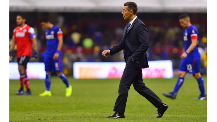 Caixinha atendió a los medios después del aburrido clásico. (Jam Media)