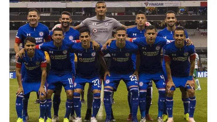 Cruz Azul está jugando con uno más tras la expulsión de Boselli.