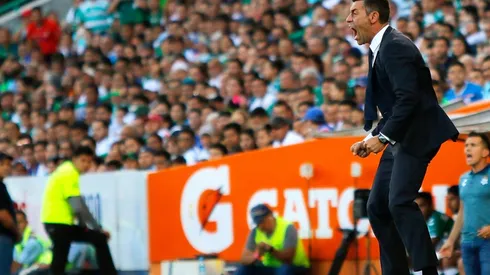 Caixinha fue expulsado en los octavos de final de Copa MX.